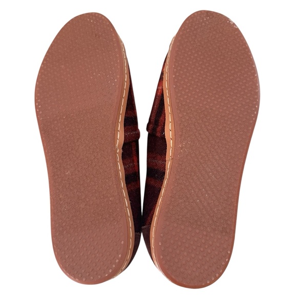 Toms cozy Alpargata Red Black Plaid Flannel Faux Shearling Slip Ons Flats Sz 8 - Picture 5 of 9